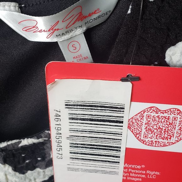 NWT! Womens Romper Marilyn Monroe - Picture 2 of 3